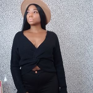 Black sweater with twist/knot detail (BRAND NEW)